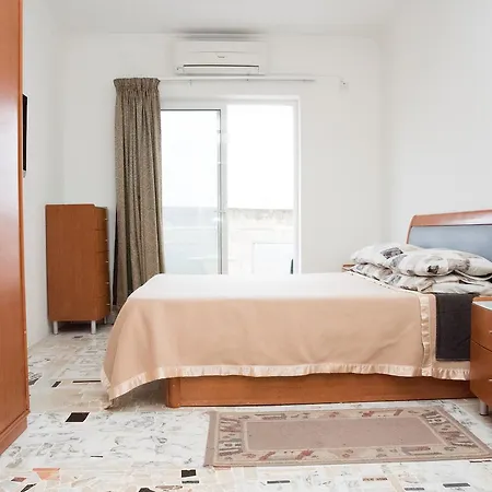 St Jude - Groundfloor Apartamento *